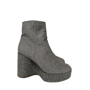 Robert Clergerie Belent Platform Y2K Bootie Black White Houndstooth Womens 38.5